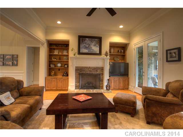 18623 Silent Falls Cv, Davidson, NC 28036 photo 7