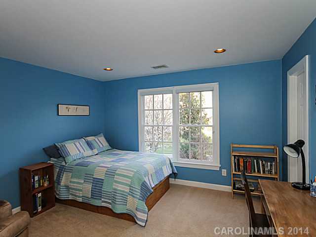 18909 Riverwind Ln, Davidson, NC 28036 photo 11