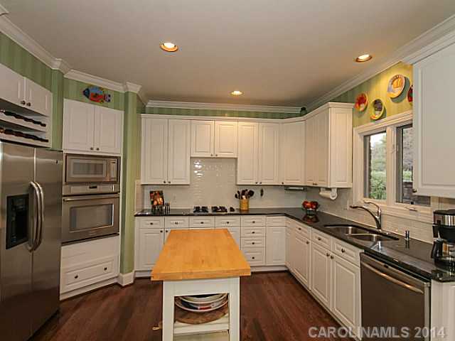 18909 Riverwind Ln, Davidson, NC 28036 photo 5