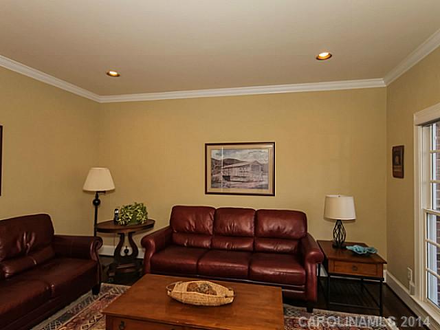 18909 Riverwind Ln, Davidson, NC 28036 photo 3
