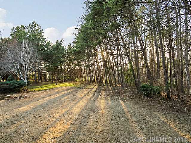 18909 Riverwind Ln, Davidson, NC 28036 photo 16