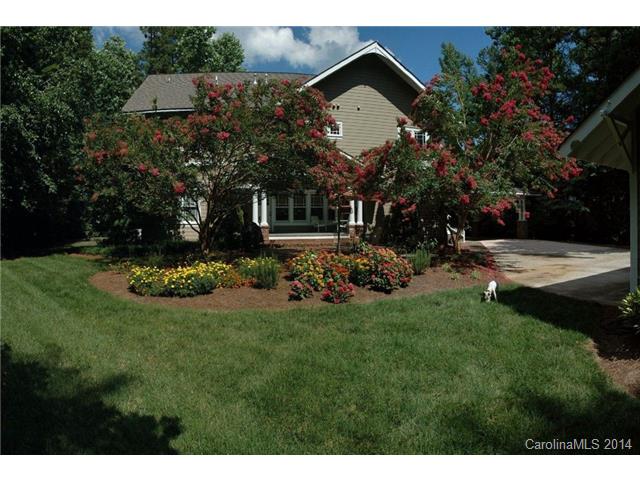 628 Ardrey Cir, Davidson, NC 28036 photo 2
