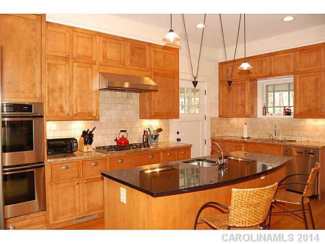 628 Ardrey Cir, Davidson, NC 28036 photo 5