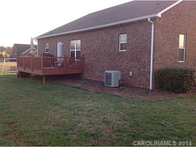 1406 Devonmere Pl, Salisbury, NC 28144 photo 2
