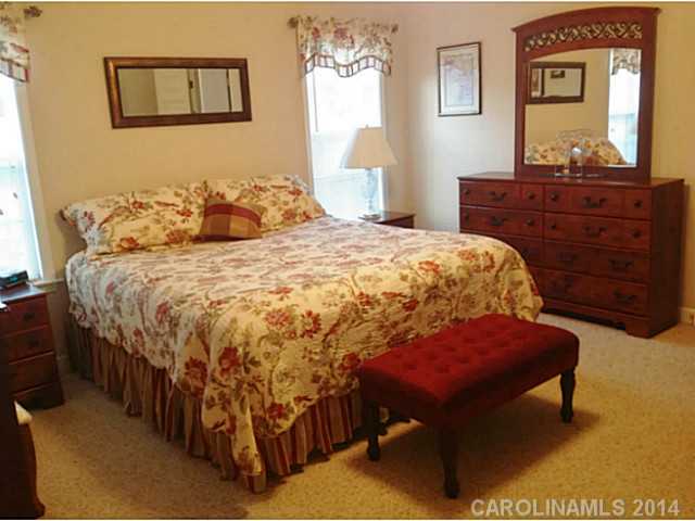 1406 Devonmere Pl, Salisbury, NC 28144 photo 11