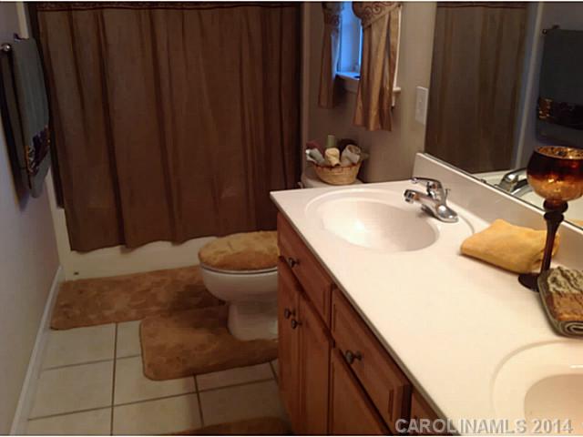 1406 Devonmere Pl, Salisbury, NC 28144 photo 12