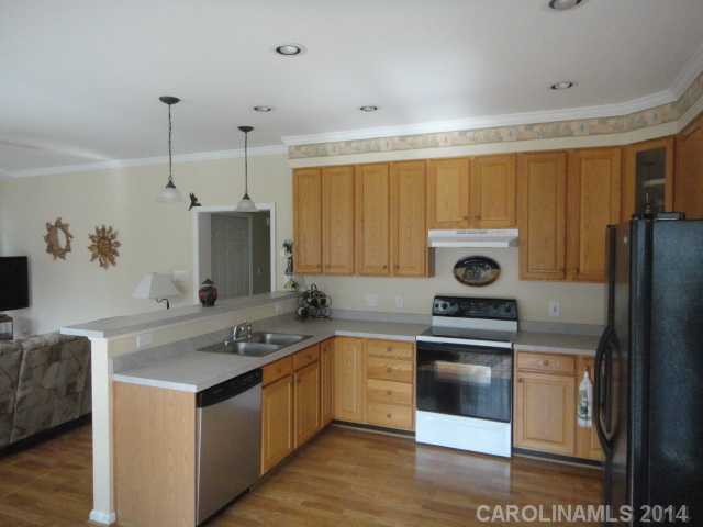 3304 Summerfield Dr, Monroe, NC 28110 photo 5