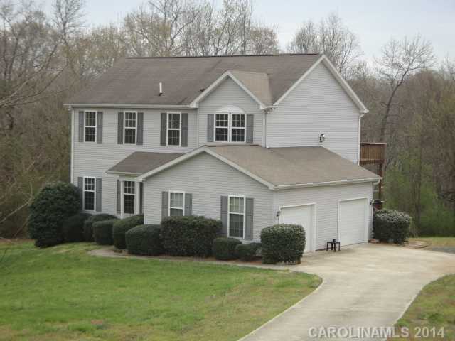 3304 Summerfield Dr, Monroe, NC 28110 photo 1