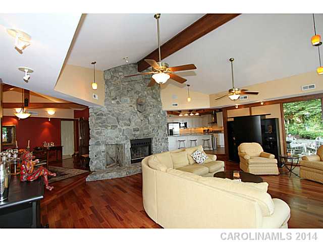 20101 Riverchase Dr, Cornelius, NC 28031 photo 6