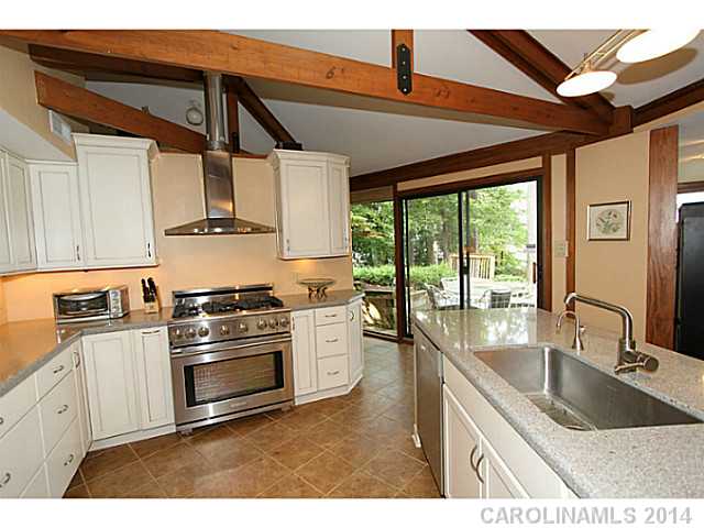20101 Riverchase Dr, Cornelius, NC 28031 photo 10