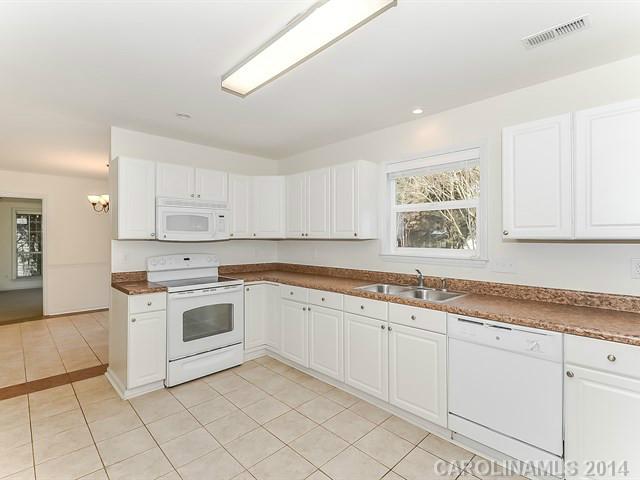 19444 Coachmans Trce, Cornelius, NC 28031 photo 7