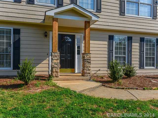 19444 Coachmans Trce, Cornelius, NC 28031 photo 2