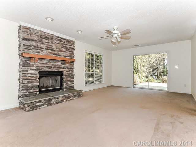19444 Coachmans Trce, Cornelius, NC 28031 photo 6