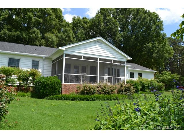 20930 Lakeview Cir, Cornelius, NC 28031 photo 22
