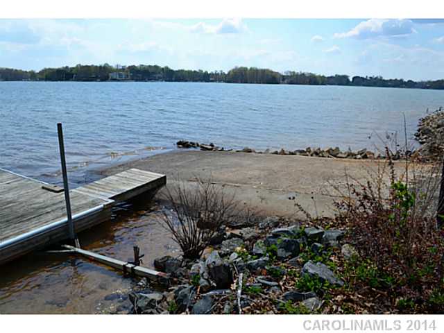 20930 Lakeview Cir, Cornelius, NC 28031 photo 18