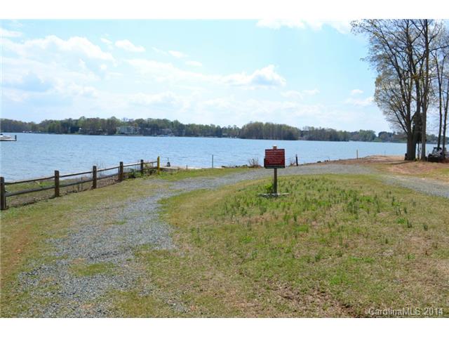 20930 Lakeview Cir, Cornelius, NC 28031 photo 20