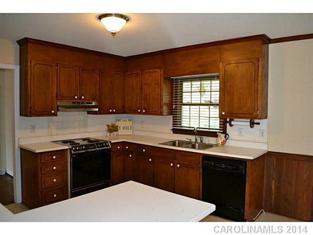 20930 Lakeview Cir, Cornelius, NC 28031 photo 7