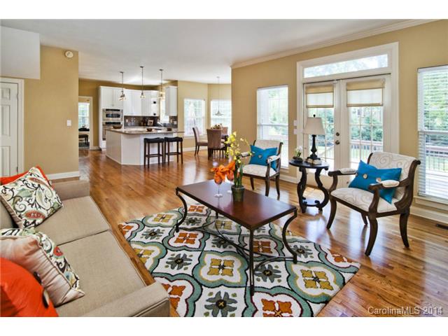 21620 Scottcrest Cir, Cornelius, NC 28031 photo 9