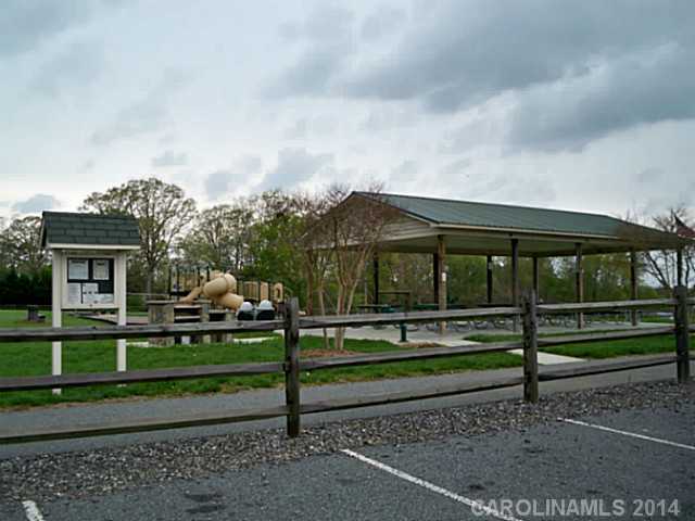 132 Redmon Rd, Harmony, NC 28634 photo 16