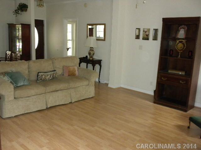720 Saddlebrook Dr, Monroe, NC 28112 photo 4