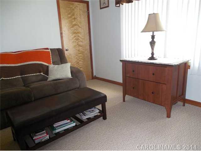 197 Ashford Dr, Olin, NC 28660 photo 8