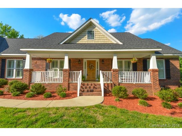 206 Maye St, Wingate, NC 28174 photo 1