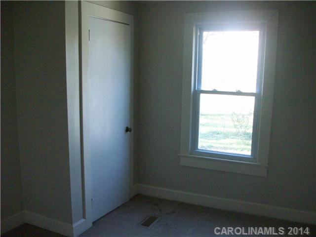 900 Atom Dr, Albemarle, NC 28001 photo 9