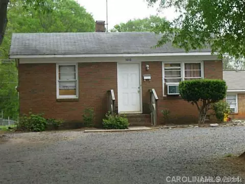 1002 Pine St, Monroe, NC 28110 photo 1