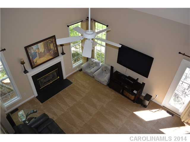 8528 Forest Shadow Cir, Cornelius, NC 28031 photo 6