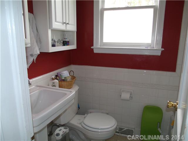 21116 Cornelius St, Cornelius, NC 28031 photo 9