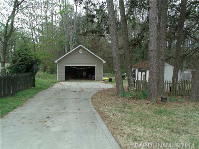 21116 Cornelius St, Cornelius, NC 28031 photo 10