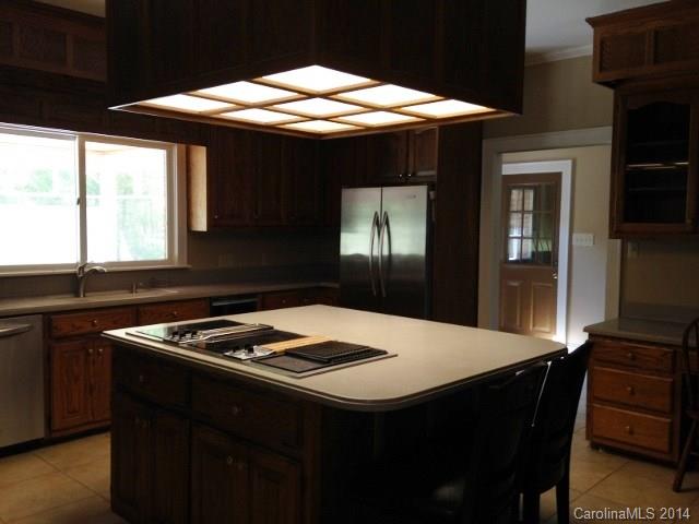 2520 King Arthur Dr, Monroe, NC 28110 photo 6