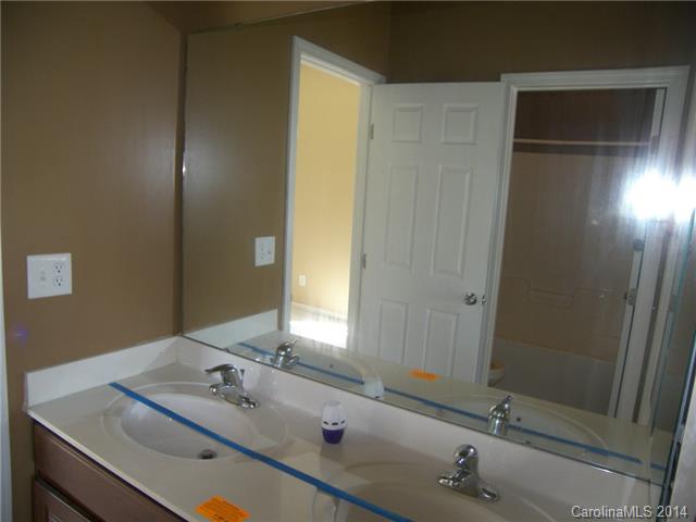 8143 Castlestone Dr, Charlotte, NC 28227 photo 11