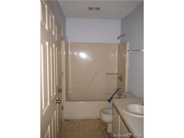 102 Brandywine Ne D6 Dr NE #D6, Conover, NC 28613 photo 10