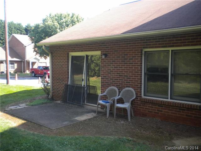 102 Brandywine Ne D6 Dr NE #D6, Conover, NC 28613 photo 4