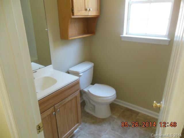 6010 White Cliffs Dr, Monroe, NC 28110 photo 9