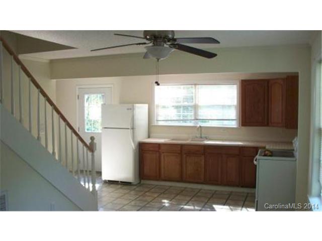 723 Broad St, Kannapolis, NC 28081 photo 3