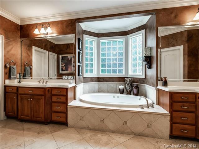 19503 Overleaf Ln, Davidson, NC 28036 photo 14