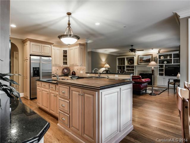 19503 Overleaf Ln, Davidson, NC 28036 photo 12