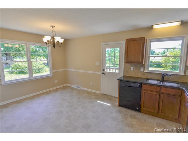710 Edgehill Dr, Monroe, NC 28110 photo 18