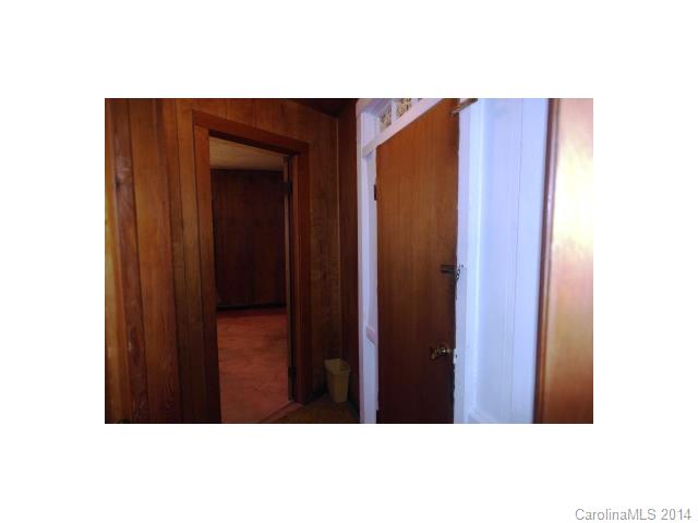16 Central Ave, Granite Falls, NC 28630 photo 9