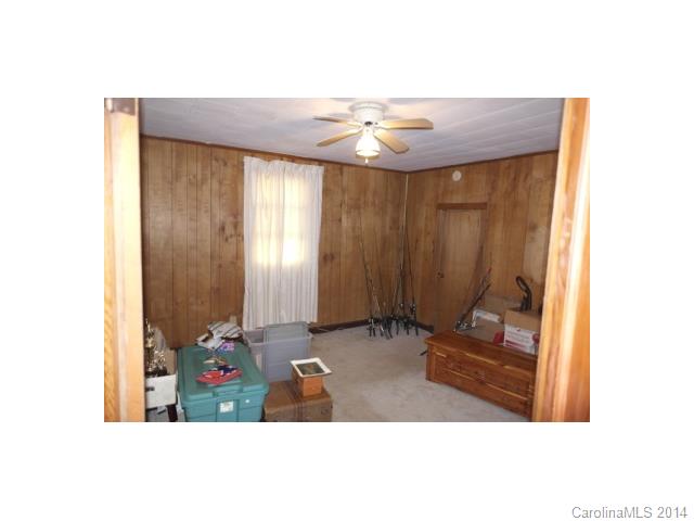 16 Central Ave, Granite Falls, NC 28630 photo 8