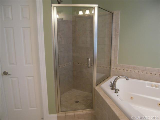 18605 Reflection Rock Ct, Davidson, NC 28036 photo 16