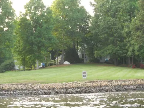 3917 Mill Run, Terrell, NC 28682 photo 4