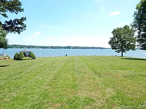 3917 Mill Run, Terrell, NC 28682 photo 1