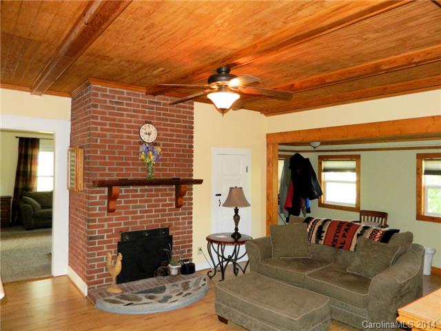 16706 Five Point Rd, Locust, NC 28097 photo 8