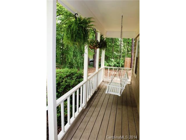 6627 Patchwork Cir, Charlotte, NC 28270 photo 3