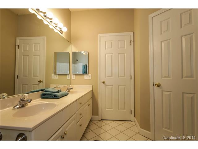 17811 Half Moon Ln #a, Cornelius, NC 28031 photo 13