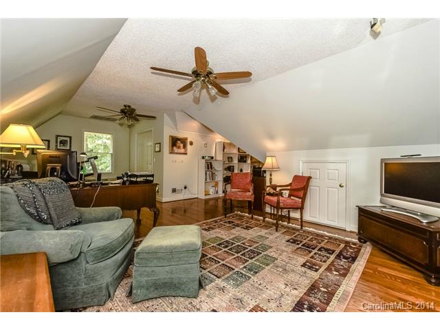 11291 Olde Cedar Ct, Davidson, NC 28036 photo 16