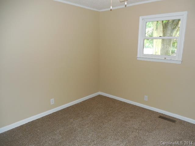 714 Mauney Rd, Stanley, NC 28164 photo 7